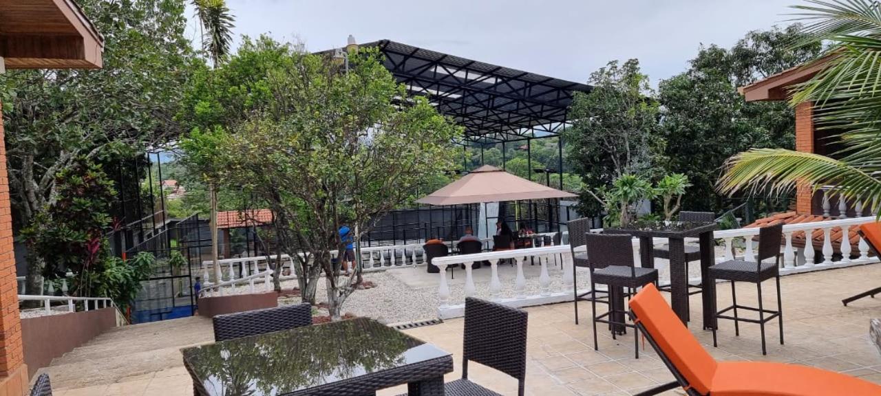 Uruka Lodge Alajuela Luaran gambar